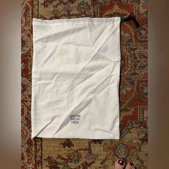 Maryam Nassir Zadeh Dust Bag & Shoe Box - Picture 2 of 13